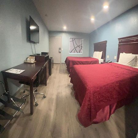 Ozark Inn Mena Bagian luar foto